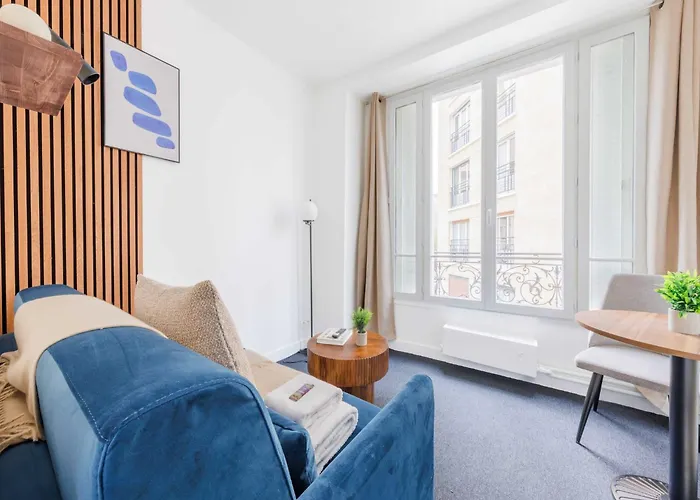Charming Studio For 2 People - Mobility Lease